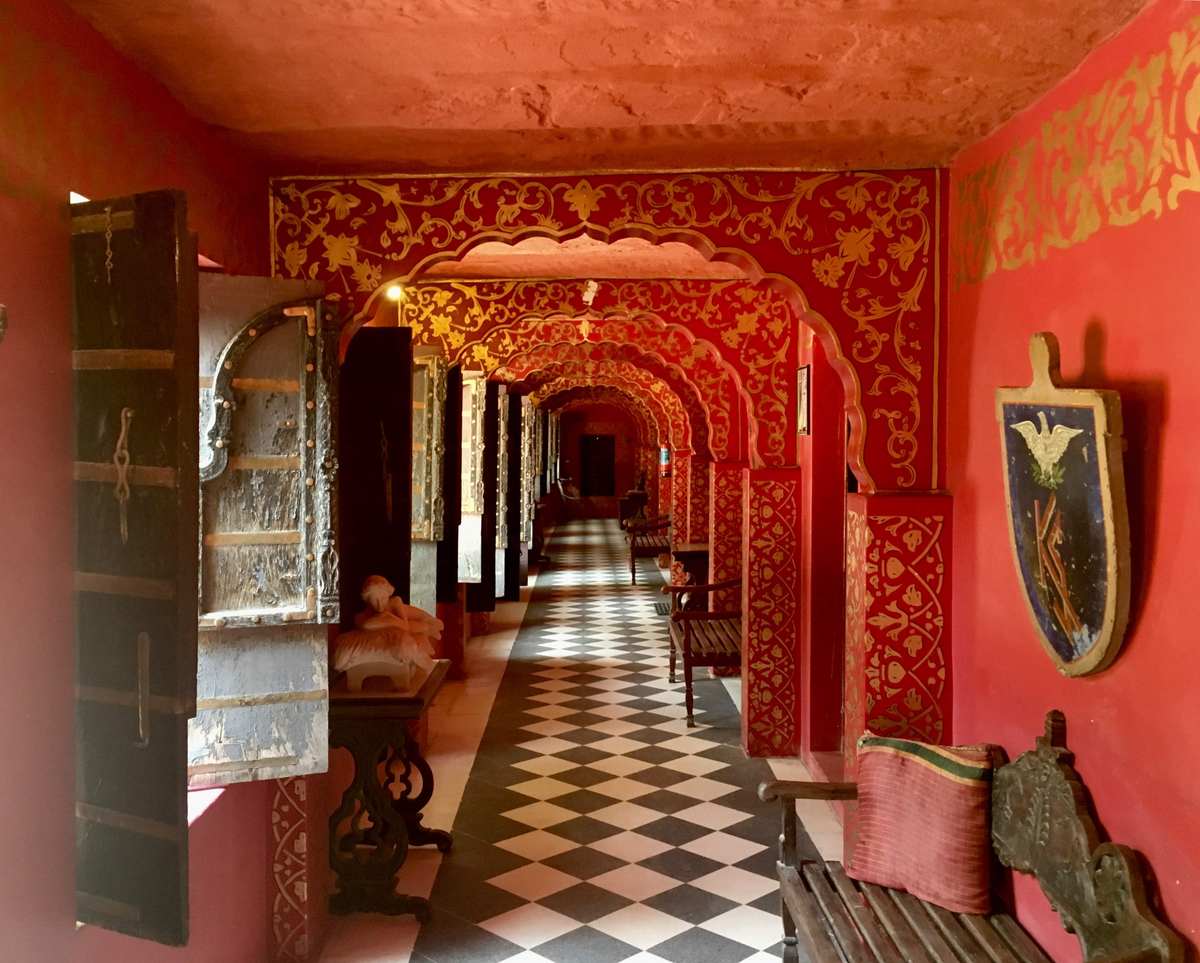 Packing gear for Northern India backpacking trip